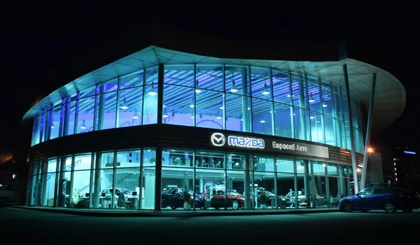 Автомобильный центр MAZDA, г. Санкт-Петербург